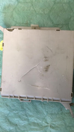 82730-50730 Lexus LS460 2010-2012 fuse relay junction box