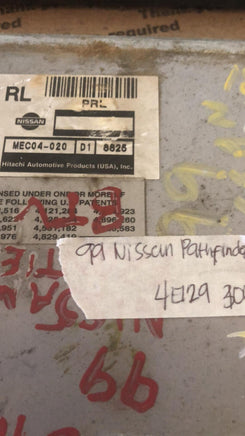 MEC04-020 Nissan Pathfinder 1999 ecm ecu computer