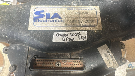 4557439 Chrysler Sebring or Dodge Avenger engine control module computer