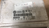 8D0 907 557 P VW Passat 1998-2000 ecm ecu computer
