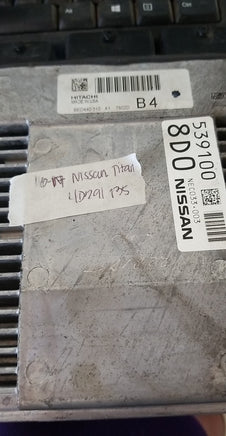 NEC033-003 Nissan Titan 2017  ecm ecu computer