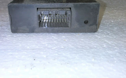 TA17 66 320A Mazda Millenia 1996 cruise control module
