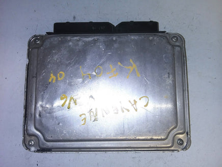 022 906 032 T ecu ecm computer 2004 Porsche Cayenne