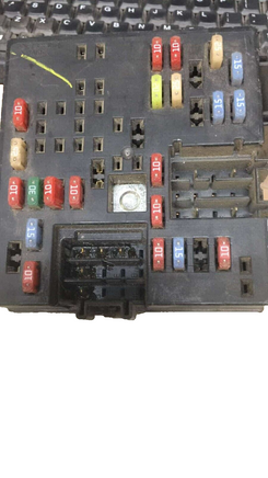 10383308-03 Chevy Silverado fuse box control module 2007