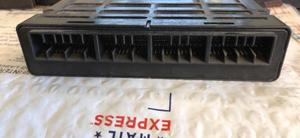 MR578719 Mitsubishi Eclipse 2002 ecm ecu computer