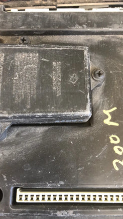 P04602282AH Chrysler 300M 1999-2000 BCM Body Control Module