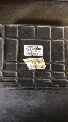 MD368988 Chrysler Sebring or Dodge Stratus 2001 ecm ecu computer