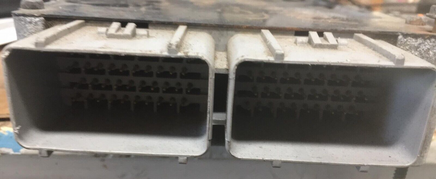P04727283AB Dodge Grand Caravan or T&C 2000 ecu ecm computer