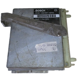 0 261 203 071 (072) ecm ecu computer 1995-1996 Volvo 850