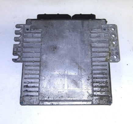 MEC84-171 ecu ecm computer Infiniti QX56