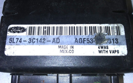 5L74-3C142-AD Air Suspension Control Module 2006 Lincoln Navigator