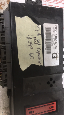 33920-60E40 Ford Expedition engine control module 1997-1998