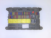 518668702 Land Rover Freelander 2002-2003 fuse junction box