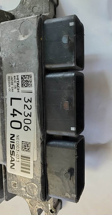 NEC003-033 Nissan Juke  2012-2014 ecm ecu computer