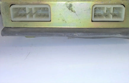 1986 Mitsubishi Mirage ecm ecu MD095777
