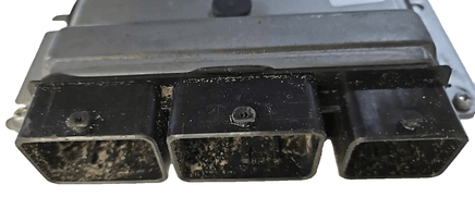 NEC041-606 Nissan or Infiniti ecm ecu computer - Swan Auto