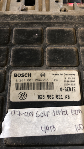 028 906 021 AB  Volkswagen VW Jetta or Golf 1997-1999 ecm ecu computer