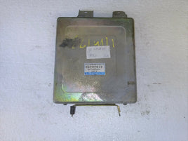1994 Mitsubishi Galant tcm transmission computer MD757010