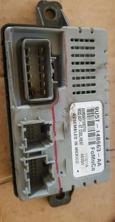 2010-2011  Lincoln MKT Front seat temperature control module 9U5T-14B663-AA