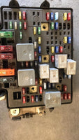 1999-2002 Chevy or GMC pickup Fuse Relay Junction Box 153288806-05