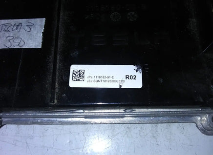 1118182-91-E suspension control module 2017-2020 Tesla Model 3