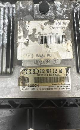 8K2 907 115 AD Audi A4 2011-2012  ecm ecu computer 2011-2012