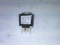 K757 67 740 Kia Sportage 1994-2004 4-pin relay module