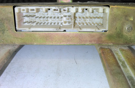 33920-60E32 Geo Metro or Pontiac Firefly  1992-1993 ecu ecm computer