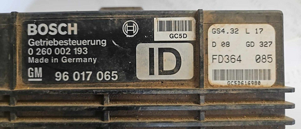 96 017 065 Isuzu Trooper 1992-1993 tcm transmission computer