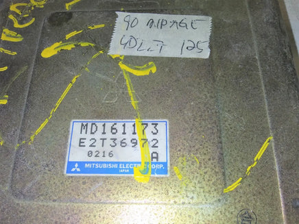 MD161173 ecu ecm computer 1990 Mitsubishi Mirage