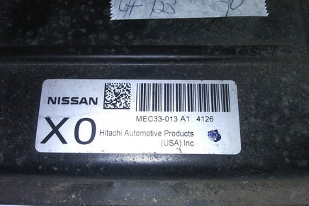 MEC33-013 engine control module computer 2004 Nissan Quest