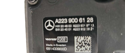 A223 900 61 28 Mercedes S500 or S580 2021-2023 lane assist camera