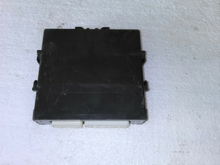 2006-2009 Lexus RX400h headlight leveling control module 89940-48070