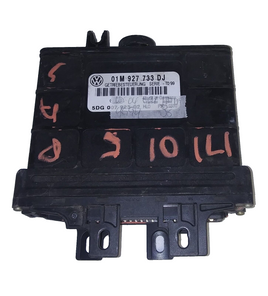 01M 927 733 DJ ecm ecu computer 2002-2004 VW Golf or Jetta