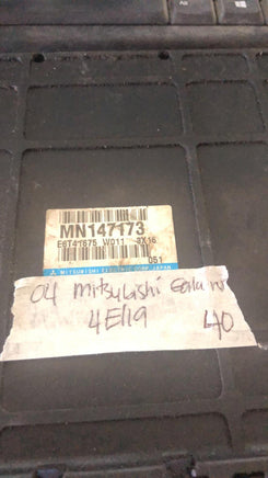MN147173 ecm  ecu computer 2004 Mitsubishi Galant