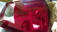2005-2006 Jeep Grand Cherokee right tail light lamp CH2801159V ****New*****