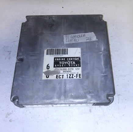 89661-02561 ecm ecu computer 1999 Toyota Corolla