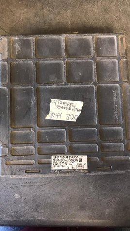 1999 Chevy Tracker or Suzuki Vitara ecm ecu computer 33920-65D53