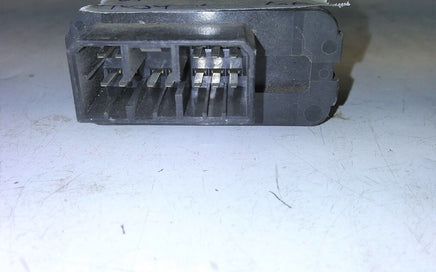 2001 Mitsubishi Montero theft locking module MR549966 - Swan Auto