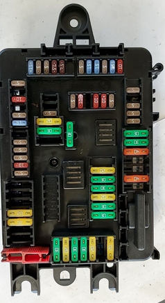 2018 BMW X5 Fuse Box B010168100