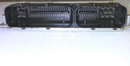 4B0 906 018 DP ecm ecu computer 2004-2005 VW Passat