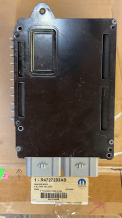 1-R4727283AB Dodge  Caravan or Chrysler T&C 2000 ECM ECU computer  **REMAN**