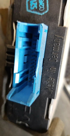 1986-1989 BMW 3 Cruise contol module computer 1 385 557