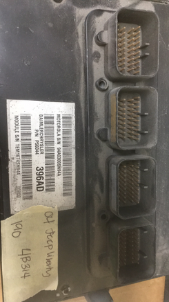 P56044396AD Jeep Liberty ecm ecu computer 2004