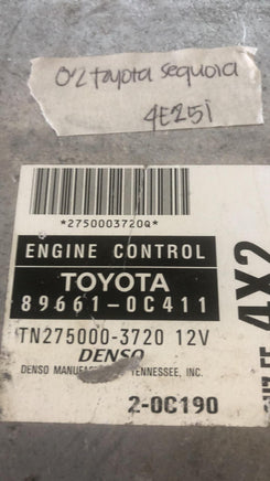 89661-0C411 Toyota Sequoia 2002 ecu ecm computer