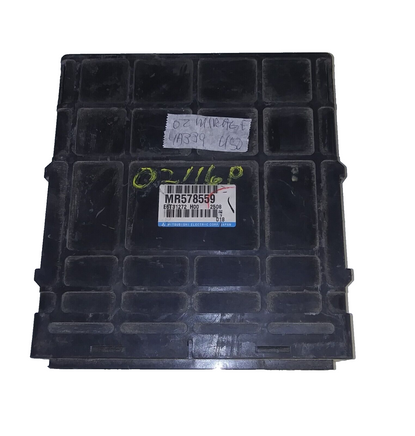 MR578559 ecm ecu computer 2002 Mitsubishi Mirage