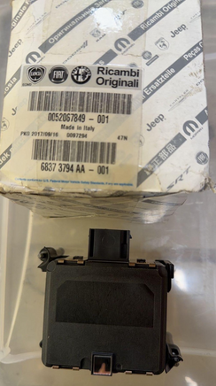 68373794AA Jeep Renegade 2016-2018 cruise distance sensor **Brand New** OEM