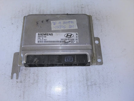 1998-2001 Hyundai Sonata ecu ecm computer 39109-37000