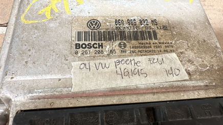 06A 906 032 MS VW Beetle or Jetta 2004 ecm ecu computer