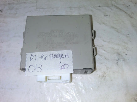 81980-0C020 Toyota Tundra 2007-2018 hazard module